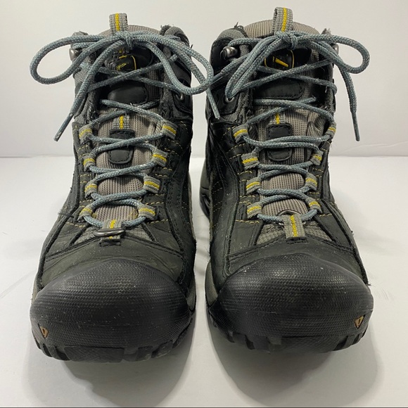 Keen Revel Woman’s Boots - Picture 2 of 8